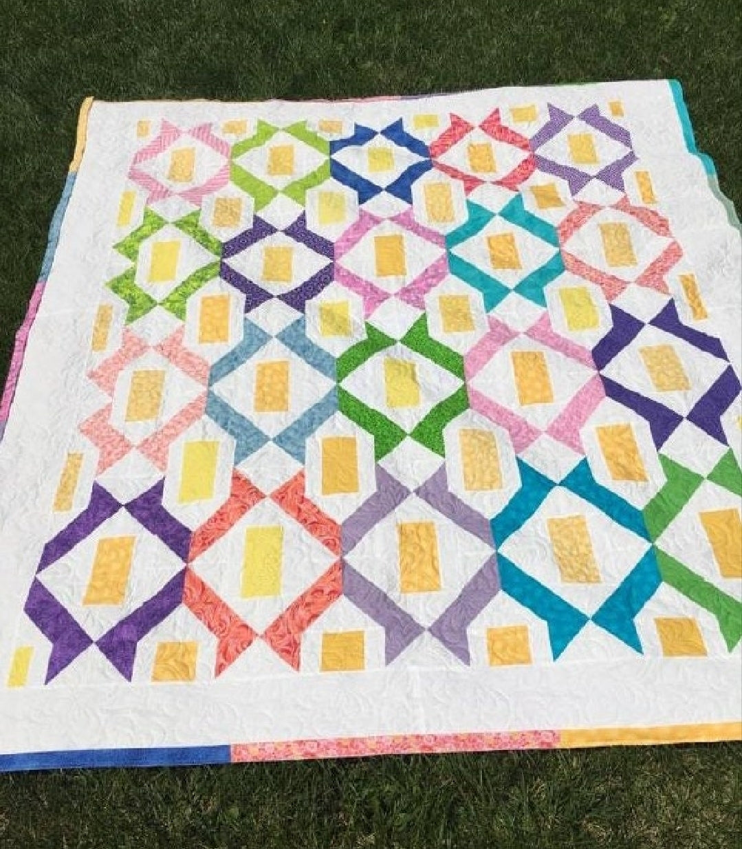 Paper Lanterns Quilt PDF Pattern by Four Robbins Designs - Immediate Download