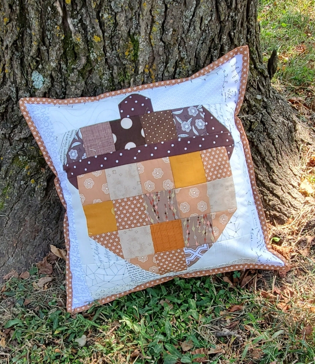 Fall Acorn Pillow Cover PDF Pattern